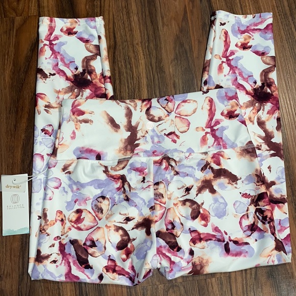 Balance Collection High Waist Mid Calf Legging - Picture 9 of 10